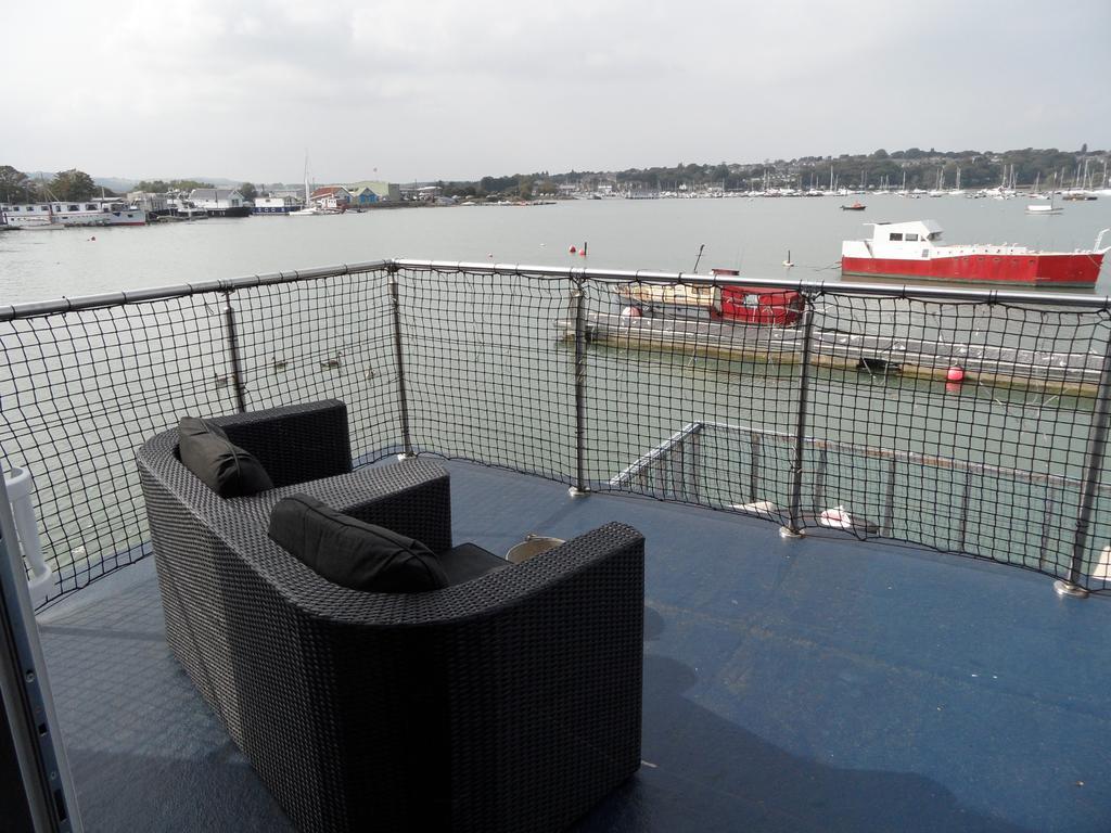 Bed and Breakfast Houseboat Harbourside View Newport  Pokój zdjęcie