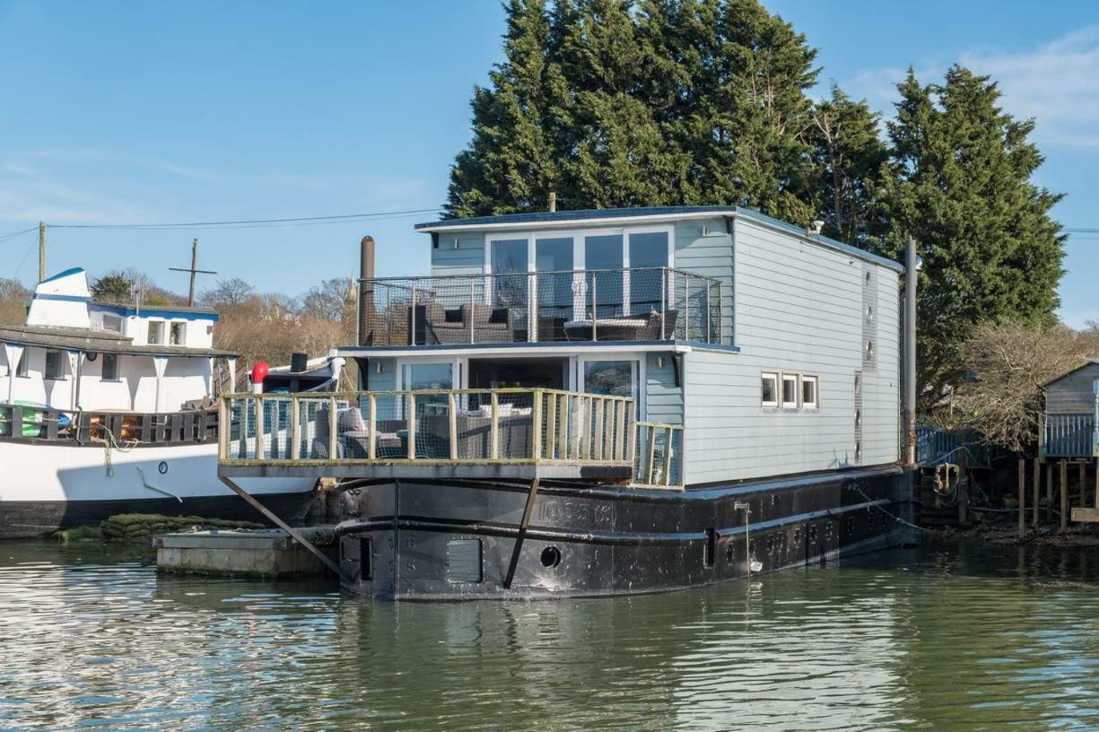 Bed and Breakfast Houseboat Harbourside View Newport  Zewnętrze zdjęcie